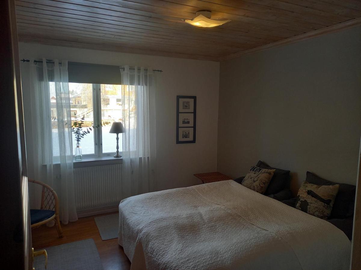 Laegenhet Centrala Solleroen Apartment